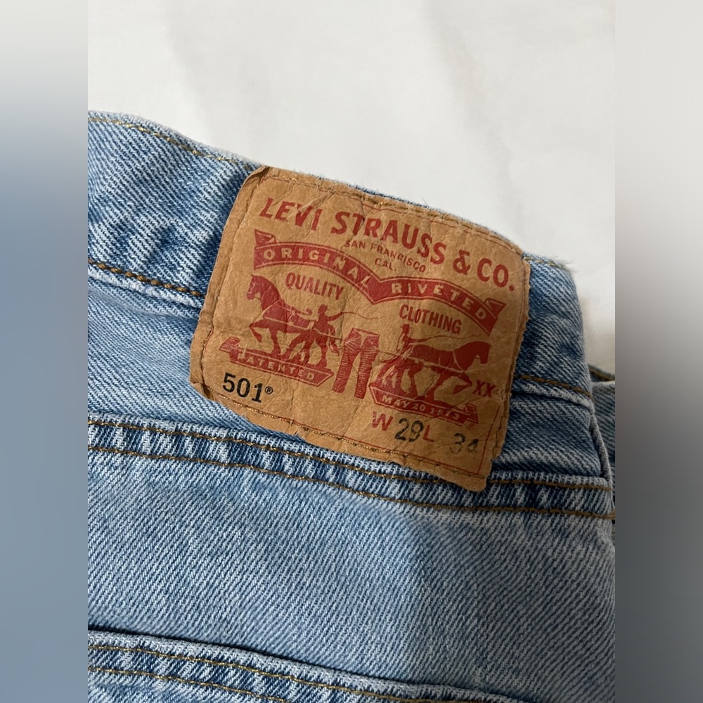 Levi 501 Jeans